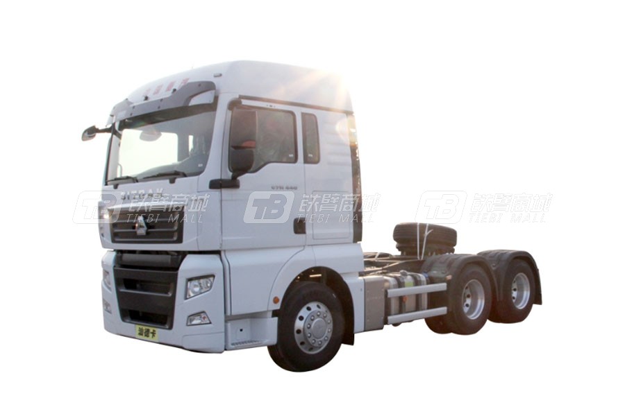 中國重汽汕德卡G76×4普貨專線牽引車