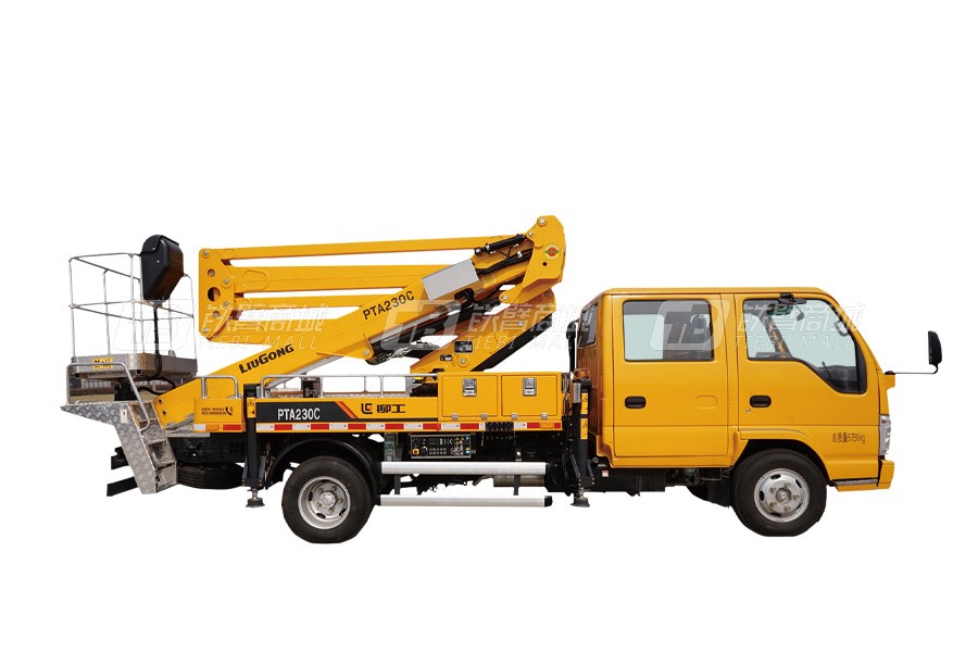 柳工PTA230C高空作業車