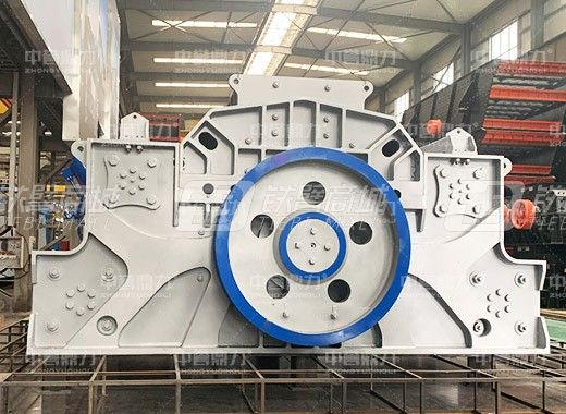 中譽鼎力HGC600臥式旋回破碎機
